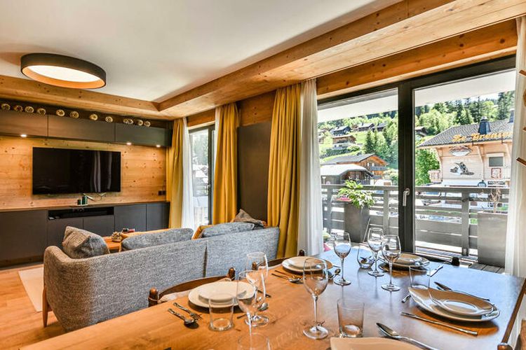 4 Pièces 8 Personnes