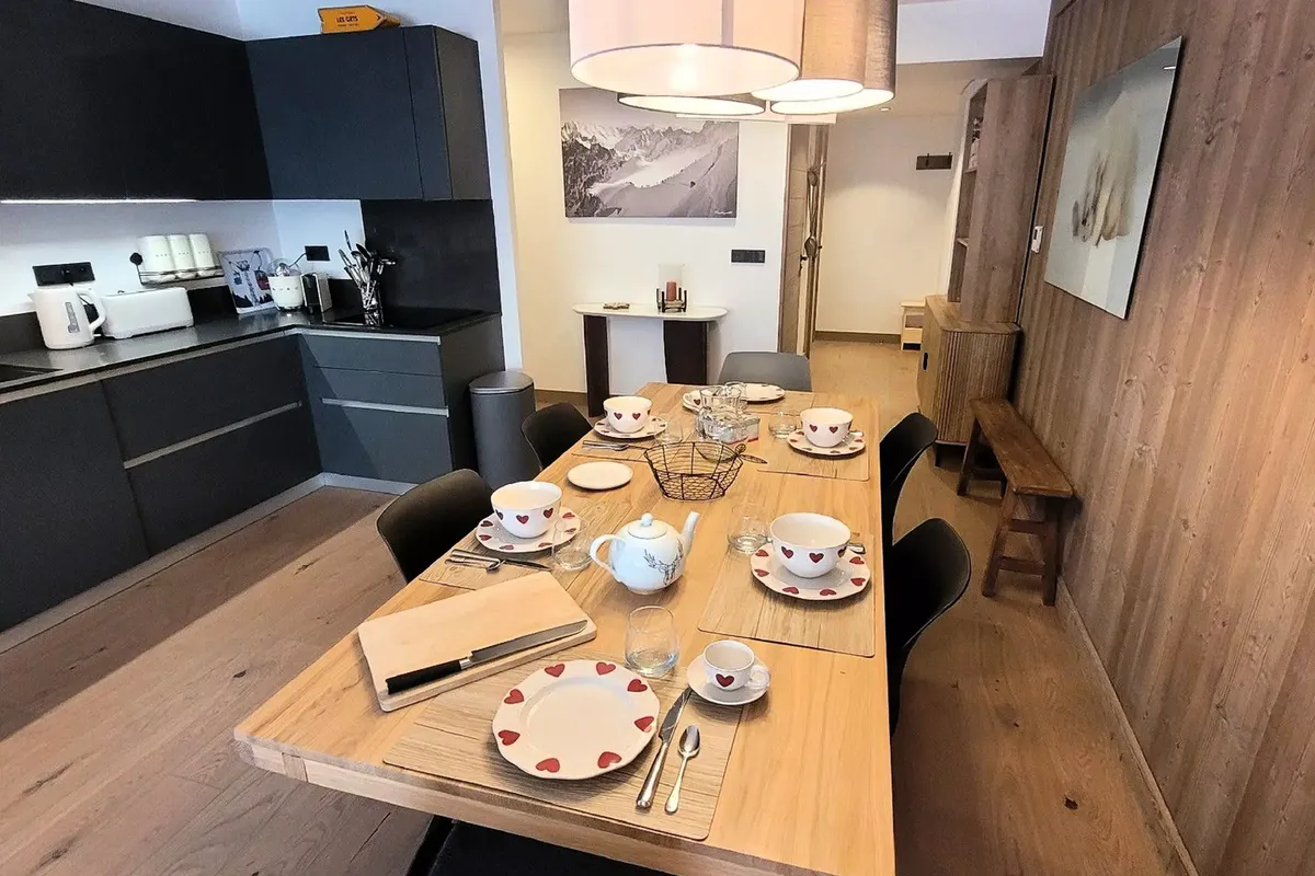 4 Pièces 6 Personnes