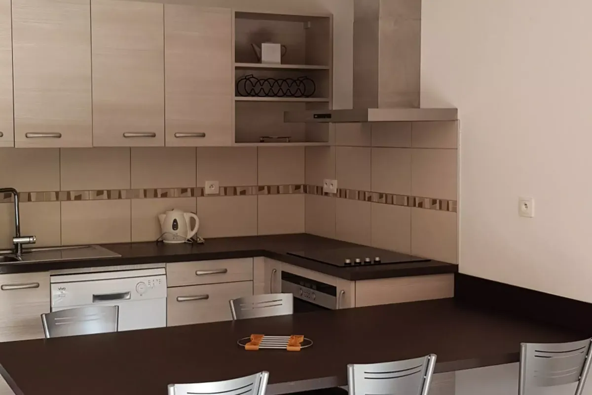 2 Pièces 4 Personnes