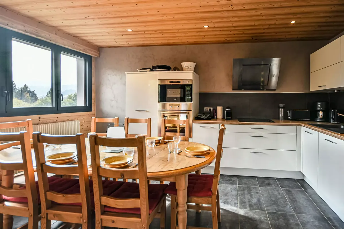 3 Pièces 6 Personnes