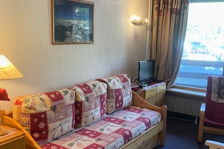 1 Pièce 4 Personnes