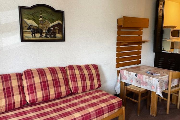 2 Pièces 4 Personnes