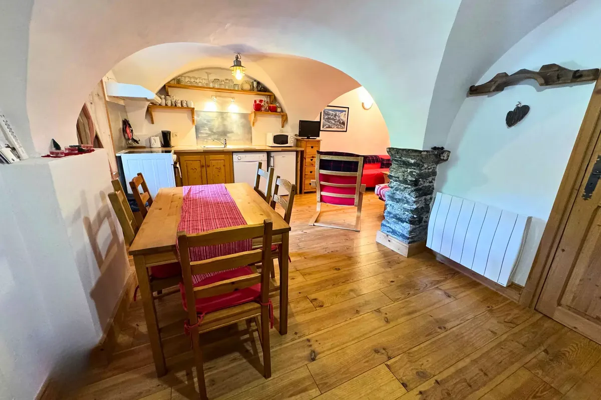 Appartement situé à 4km des pistes 