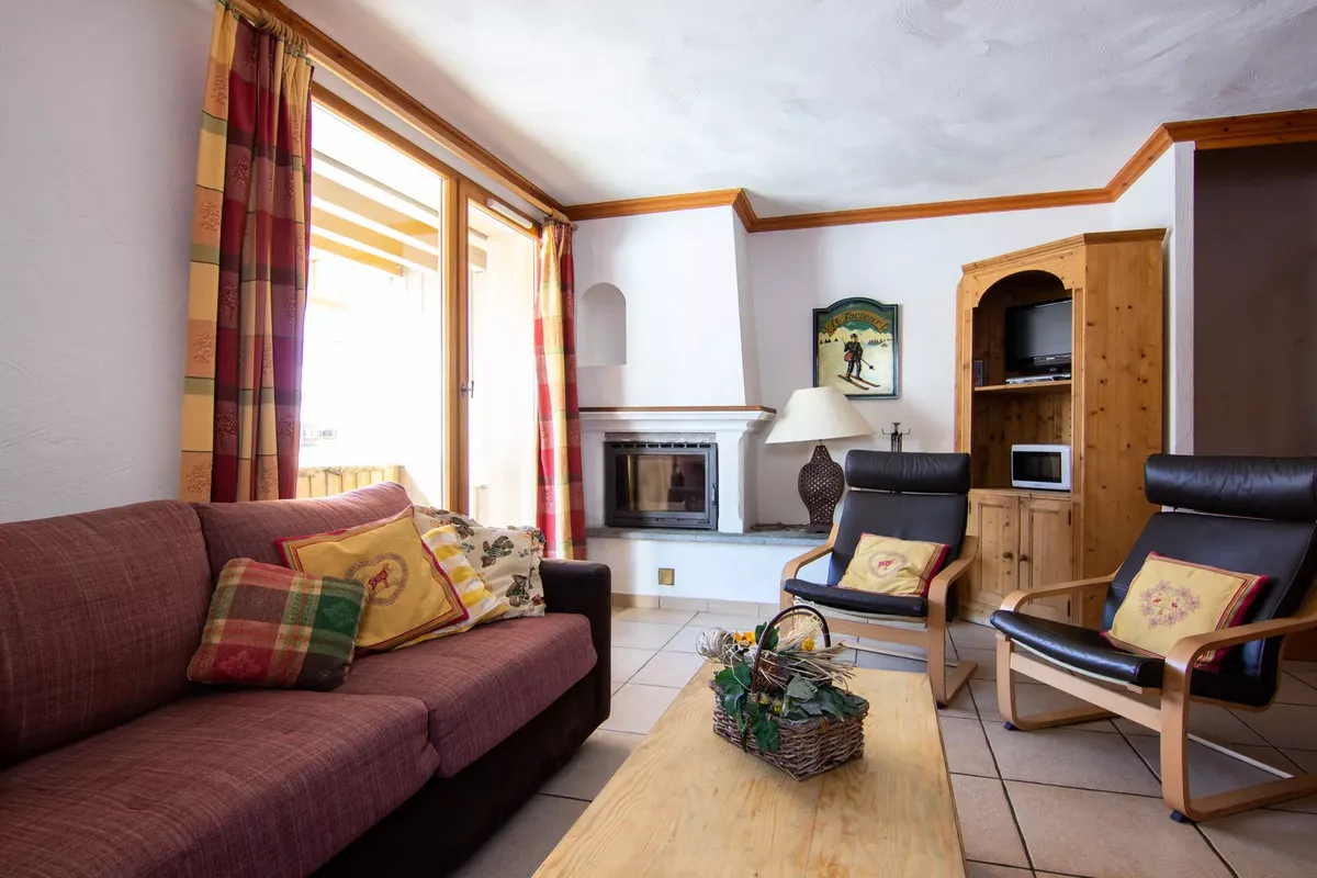 SPACIEUX 5 PIECES POUR 8 PERSONNES, QUARTIER DU SLALOM