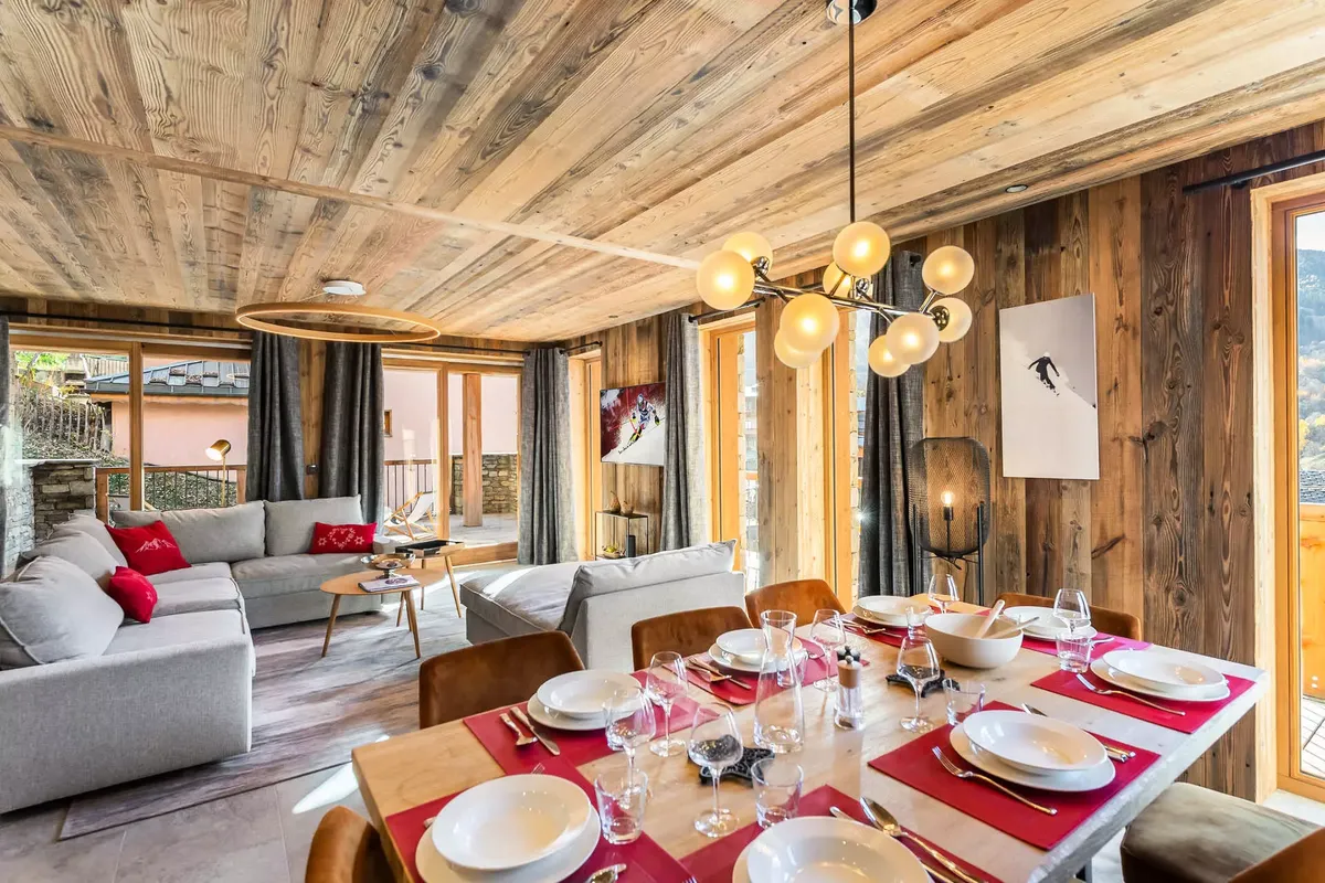 Appartement neuf dans un chalet au centre de St Martin de Belleville