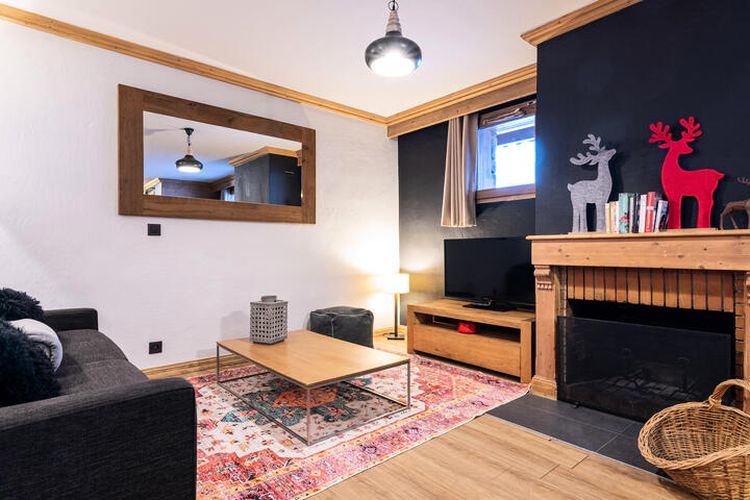 4 Pièces pour 6 Personnes