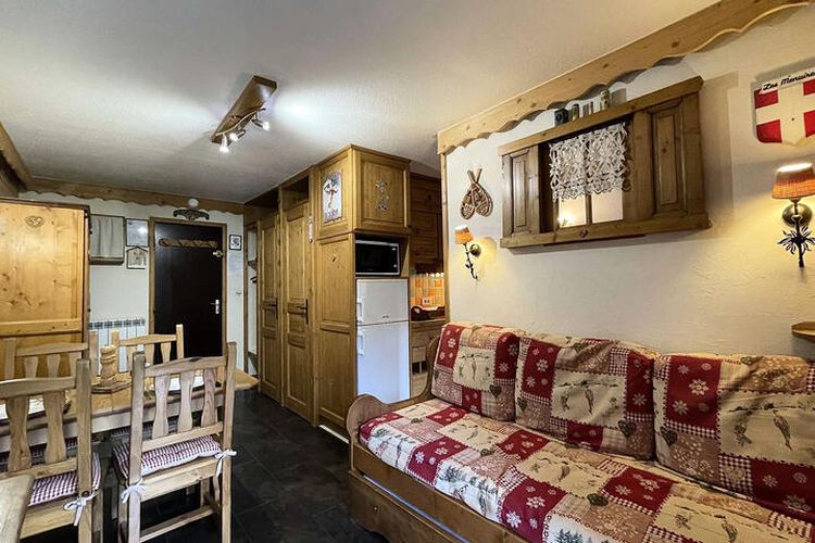 2 Pièces 4 Personnes