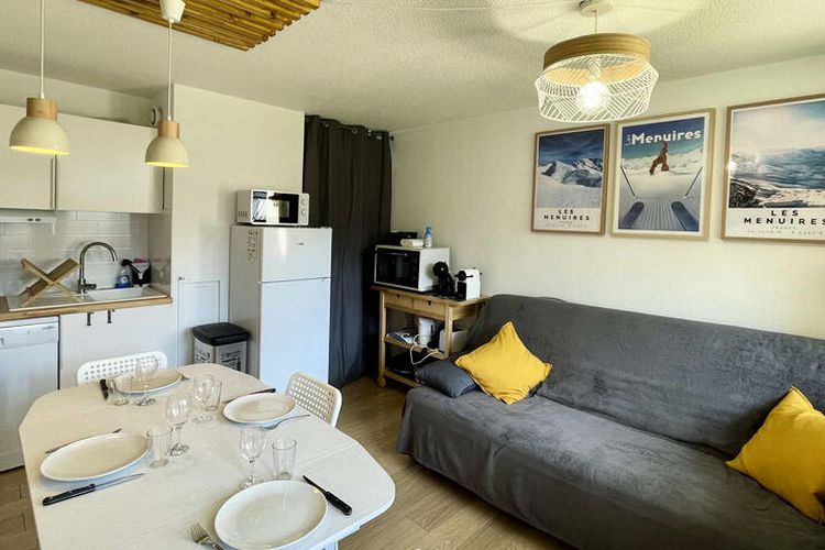 2 Pièces 5 Personnes