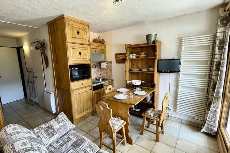 2 Pièces 4 Personnes