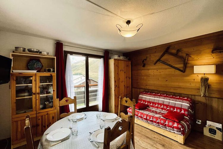 2 Pièces 5 Personnes