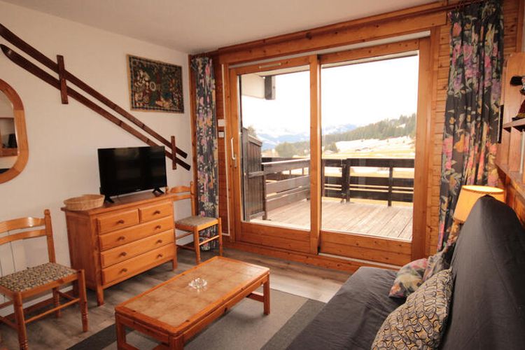 1 Pièce 5 Personnes