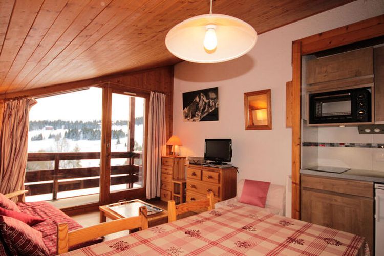 2 Pièces 4 Personnes