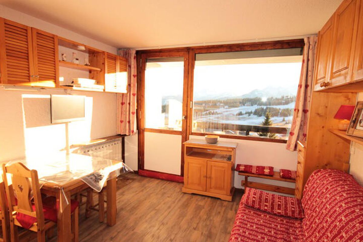 1 Pièce 4 Personnes