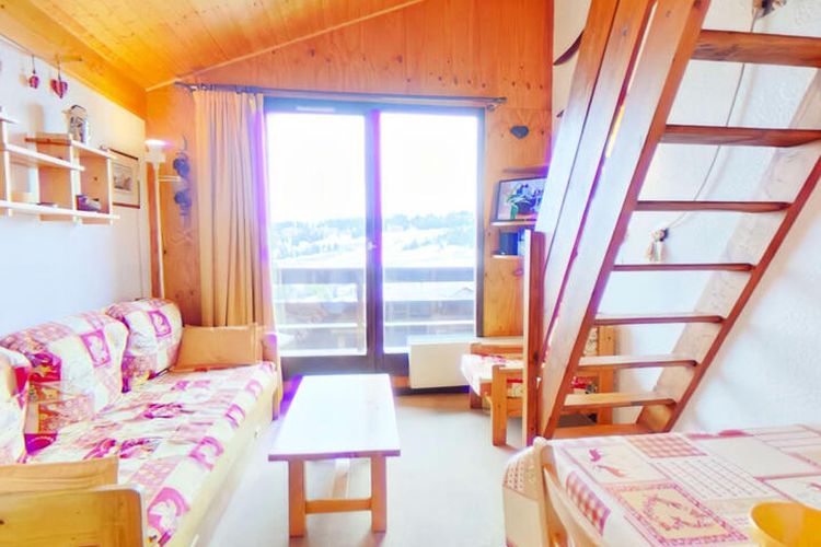 1 Pièce 4 Personnes