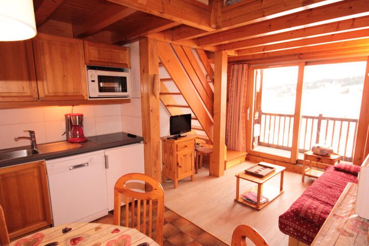 3 Pièces 8 Personnes