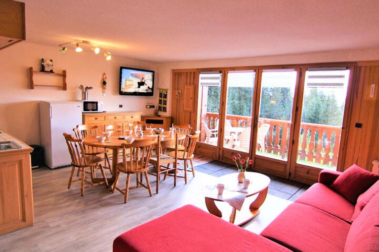 2 Pièces 8 Personnes