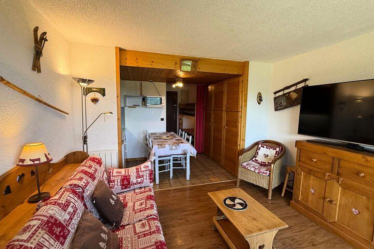 1 Pièce 4 Personnes