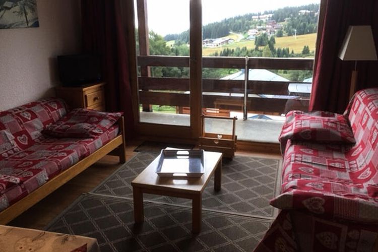 1 Pièce 5 Personnes