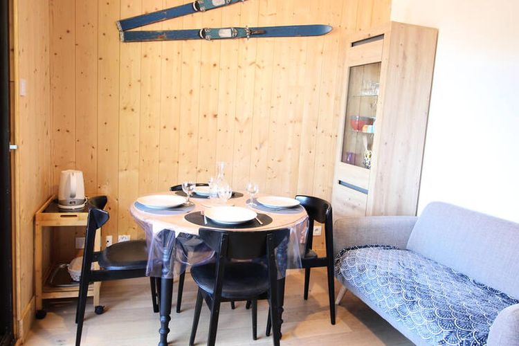 2 Pièces 4 Personnes