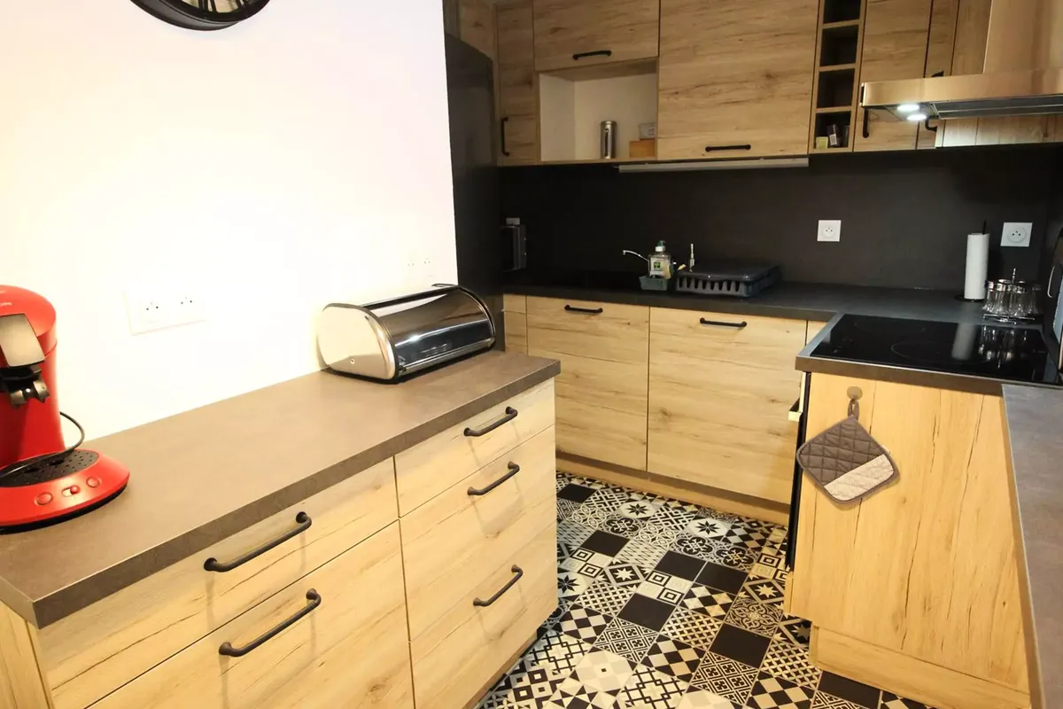 3 Pièces 6 Personnes