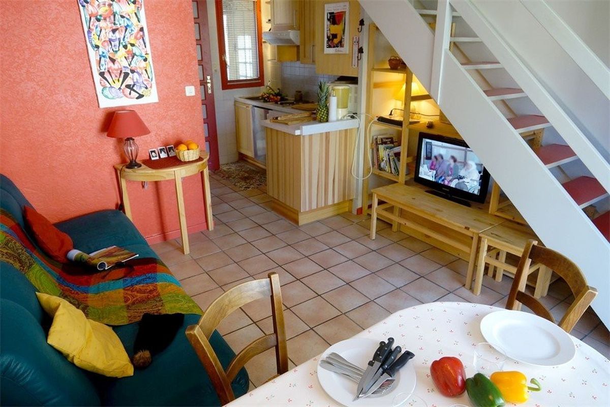 LUCHON DUPLEX AVEC 2 CHAMBRES POUR 4 PERS. - Le logis