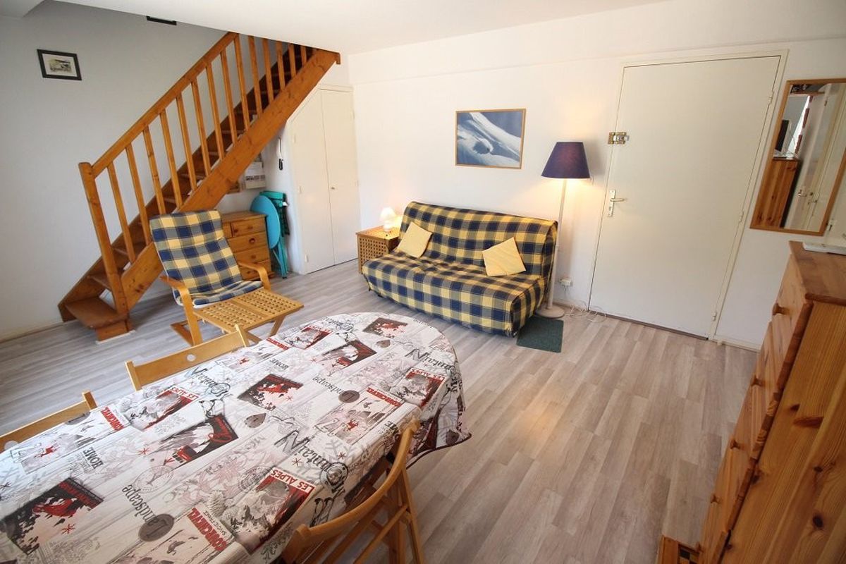 LUCHON DUPLEX POUR 4 PERS. - BALCON - PARKING - Jardins du casino