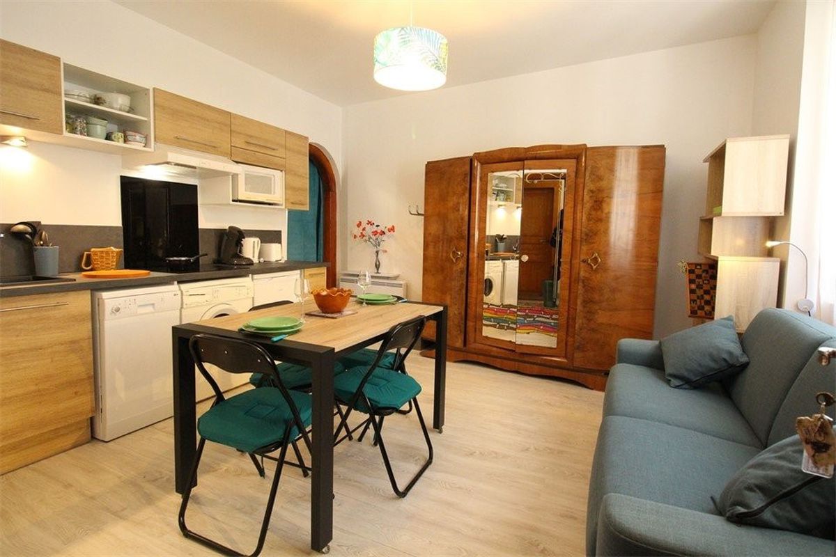 LUCHON GRAND STUDIO POUR 2 PERS - WIFI - Rue thiers