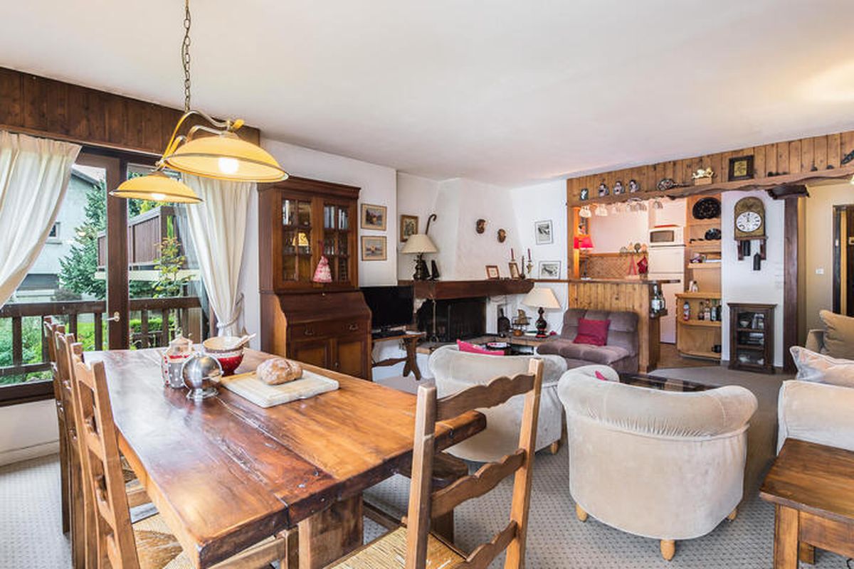 4 Pièces 8 Personnes