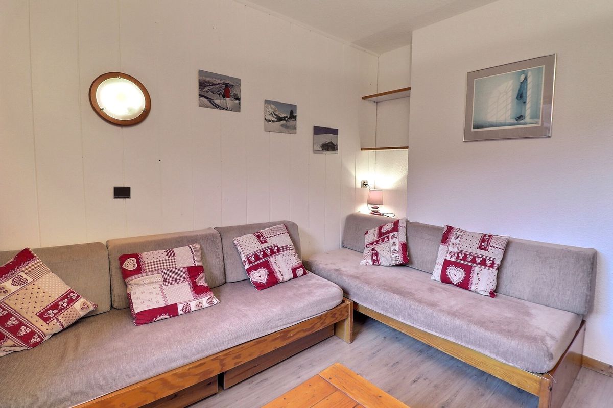 SUR LES PISTES, PROCHE DES COMMERCES WIFI INCLUS