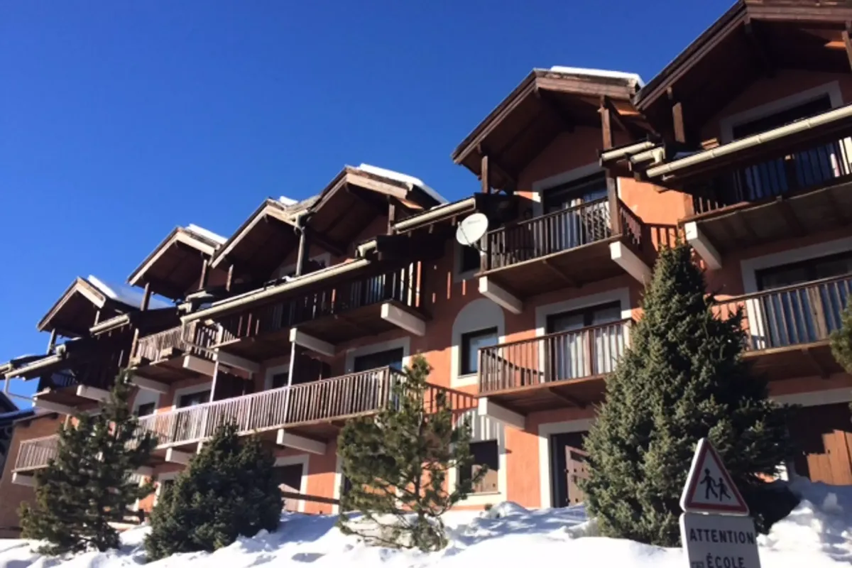 2 Pièces 6 Personnes