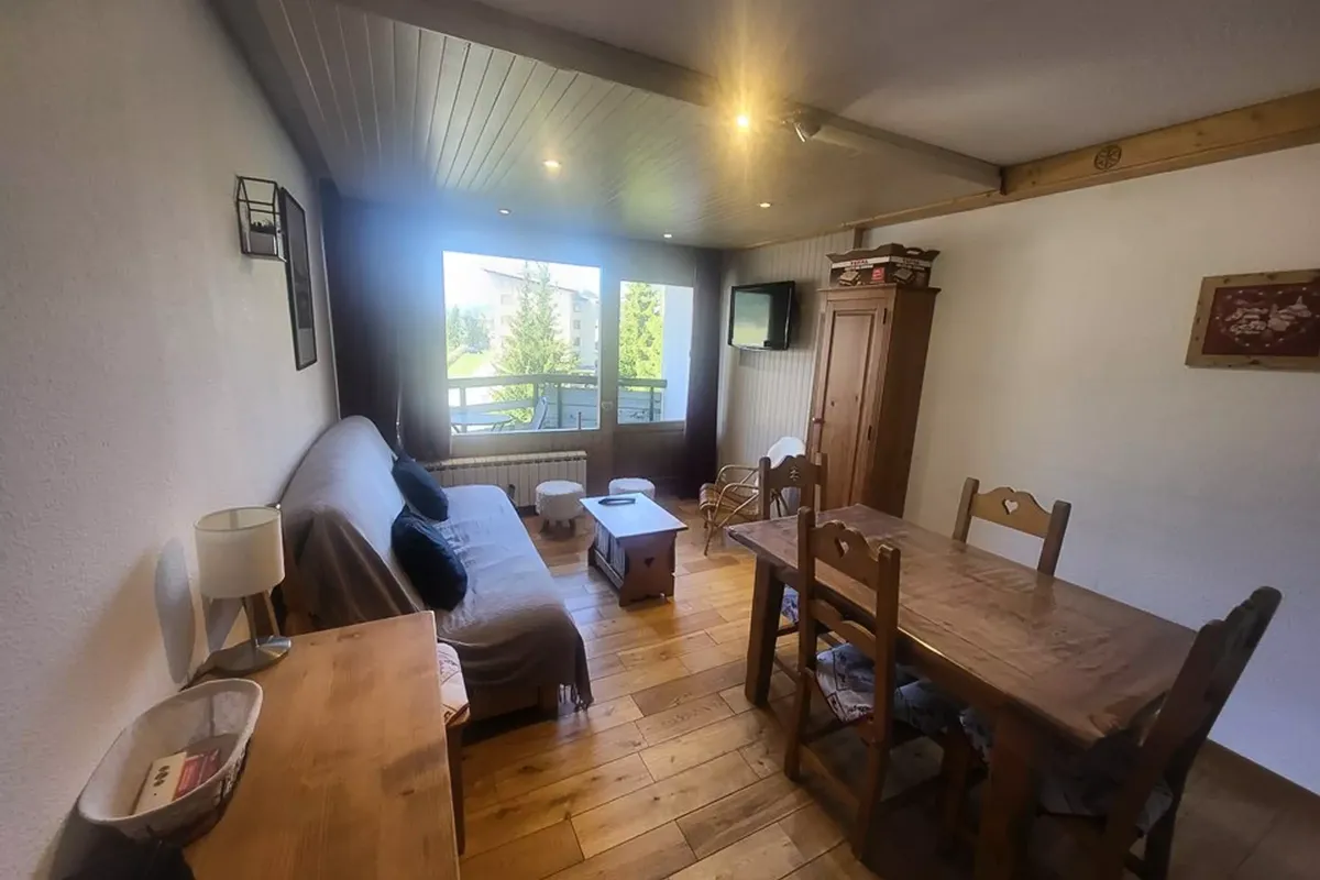 2 Pièces 6 Personnes