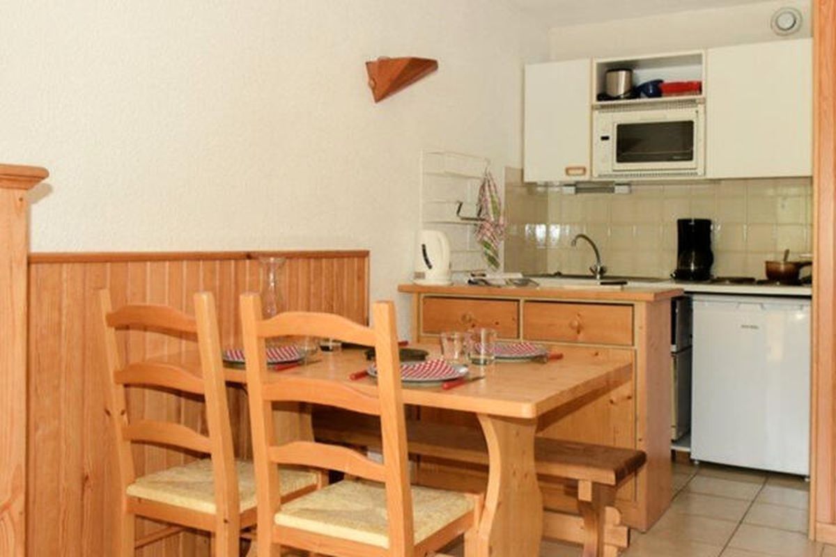 1 Pièce 4 Personnes