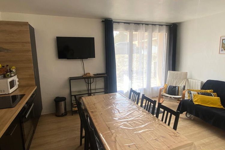 1 Pièce 6 Personnes