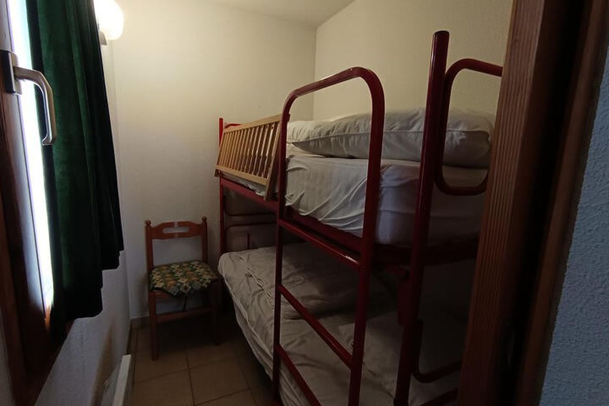 1 Pièce 4 Personnes