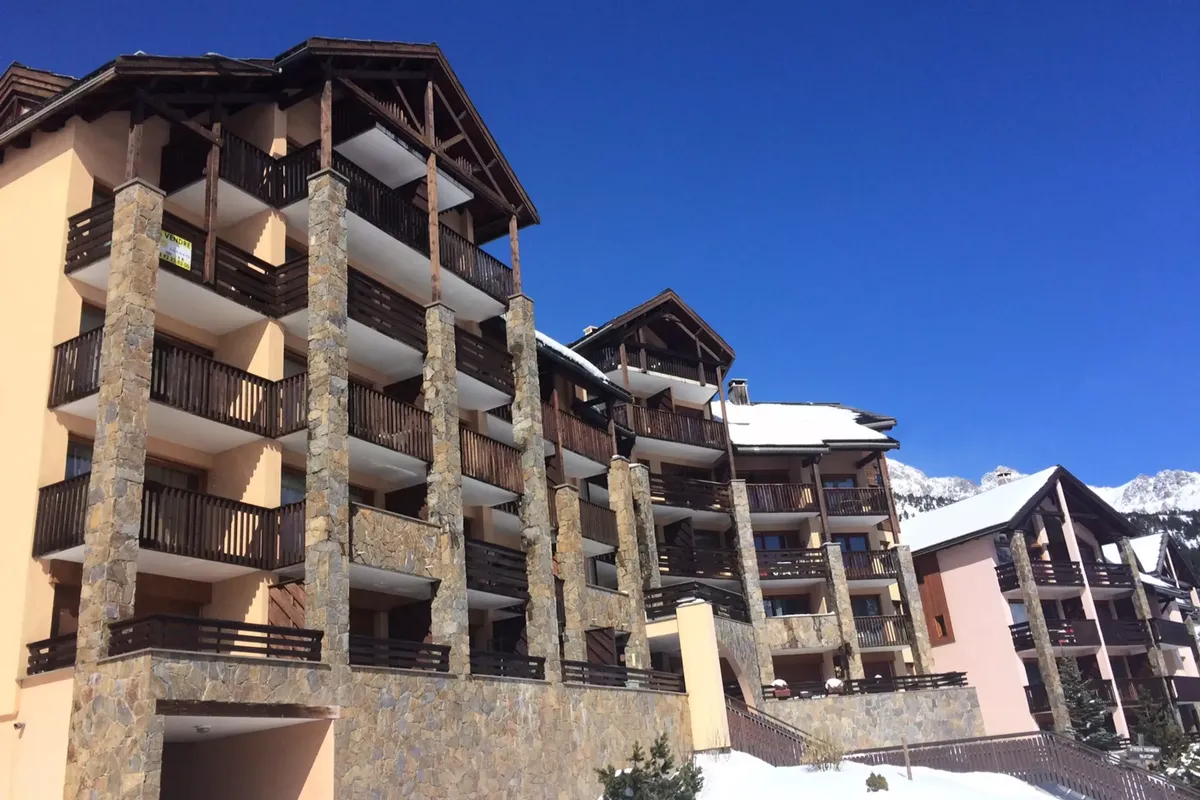 2 Pièces 6 Personnes