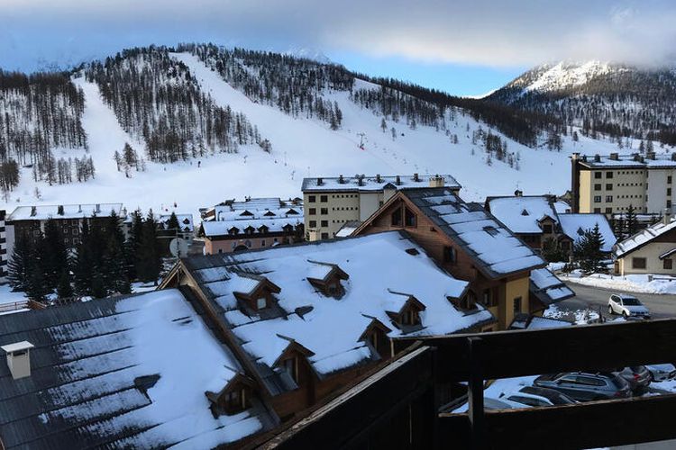 1 Pièce 4 Personnes