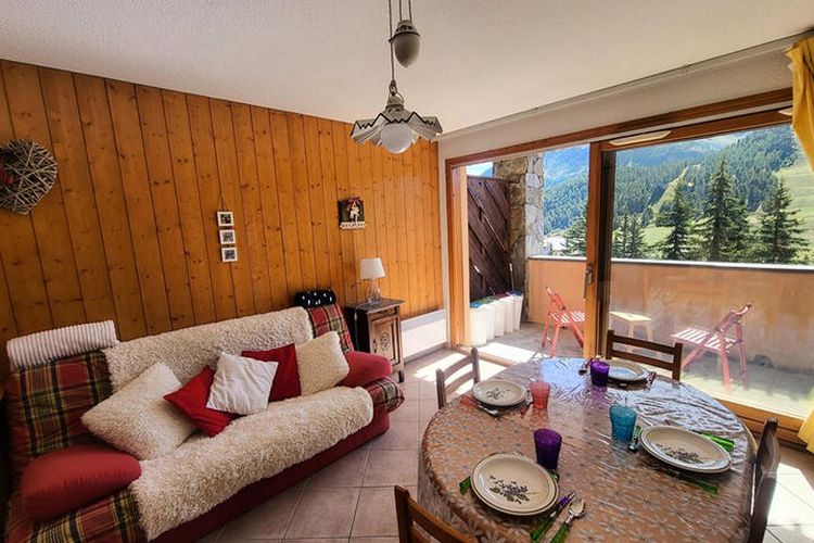 2 Pièces 6 Personnes