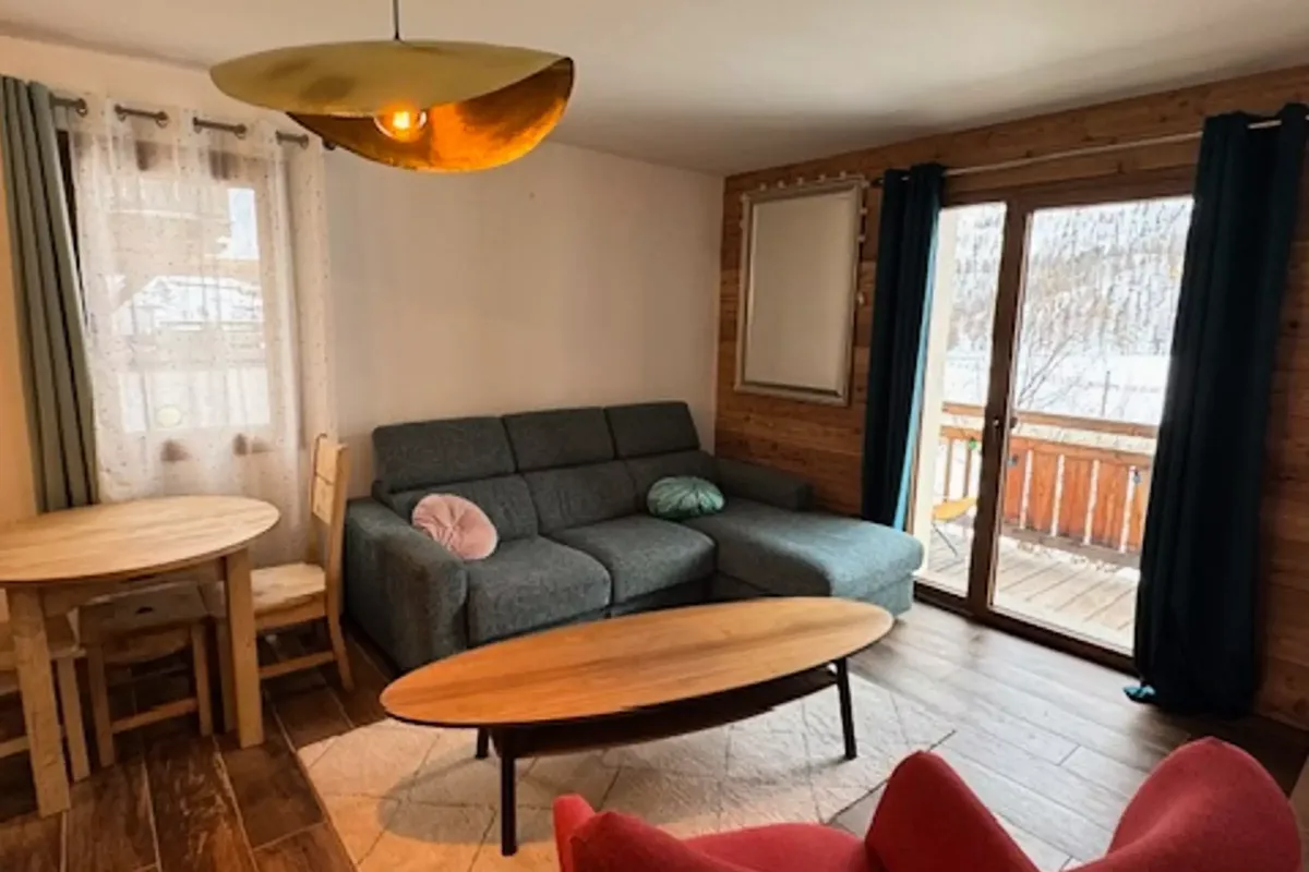 3 Pièces 4 Personnes