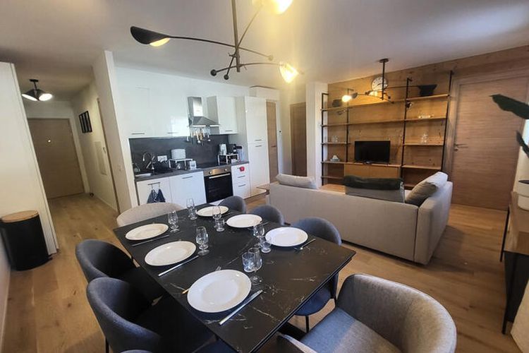 3 Pièces 6 Personnes