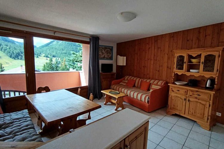 2 Pièces 6 Personnes