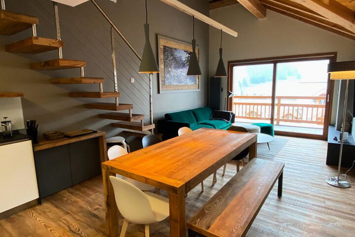 4 Pièces 9 Personnes