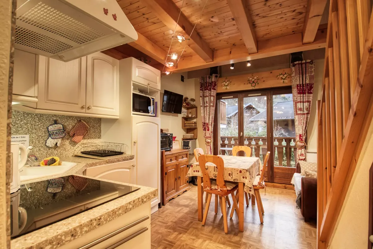 3 Pièces 6 Personnes