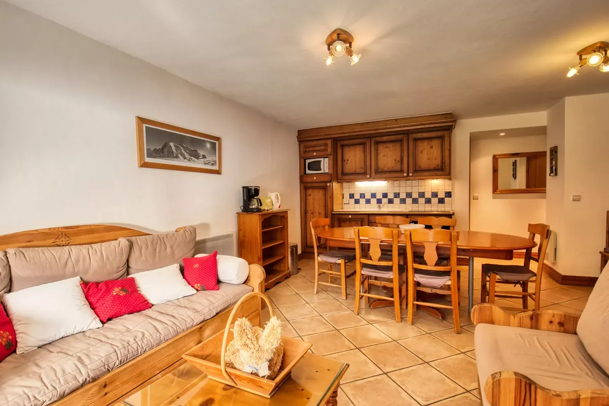 4 Pièces 8 Personnes