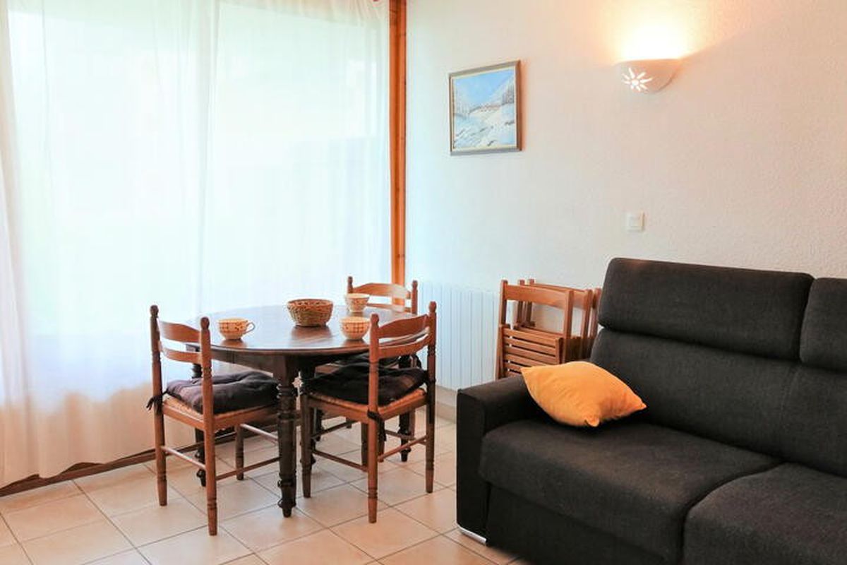 3 Pièces 6 Personnes