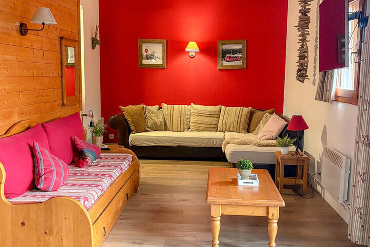 3 Pièces 6 Personnes