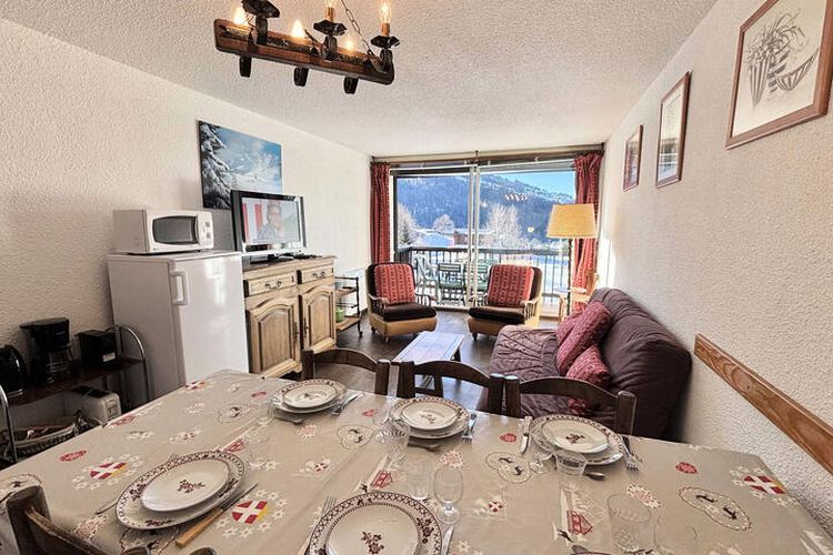 2 Pièces 6 Personnes