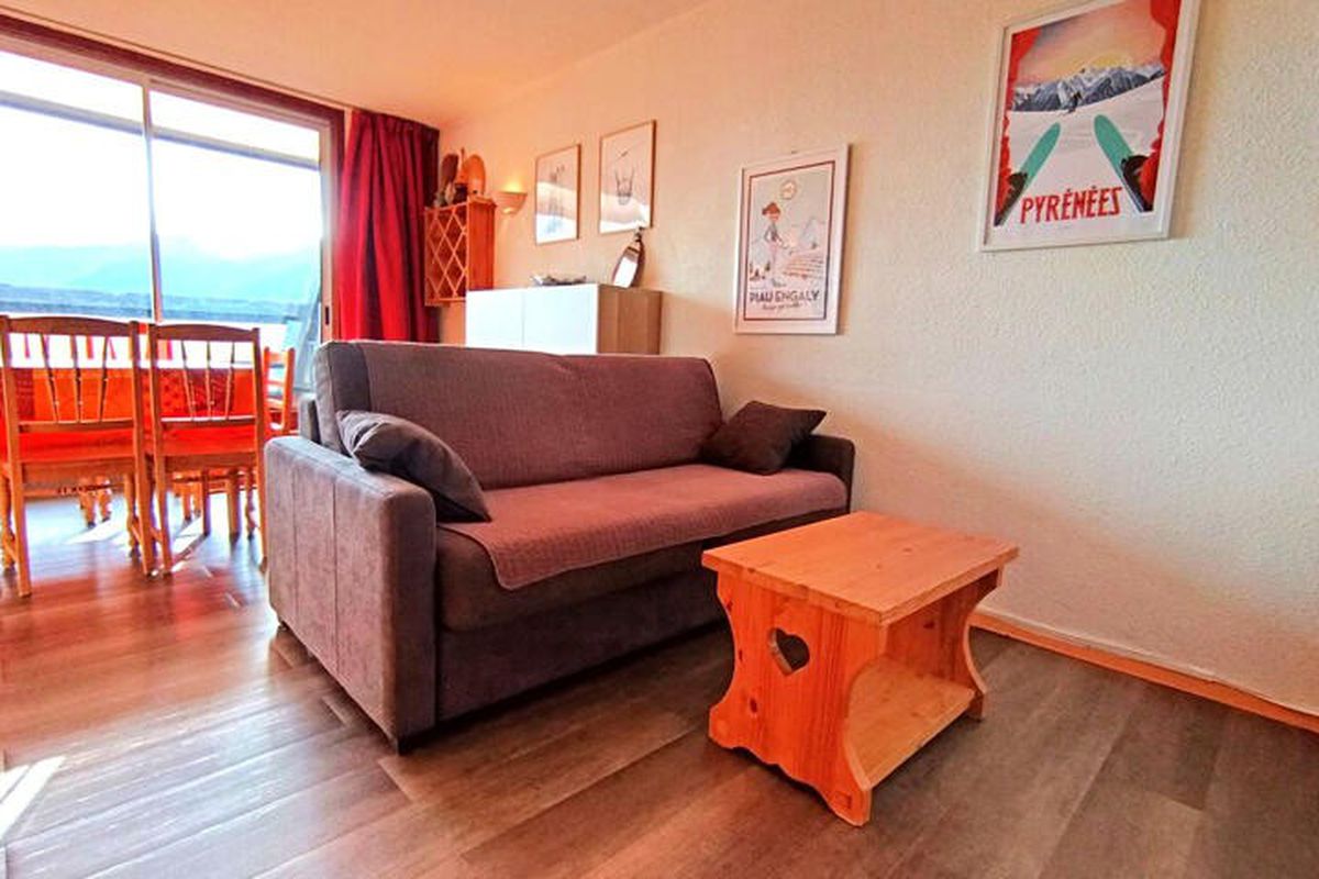 1 Pièce 6 Personnes