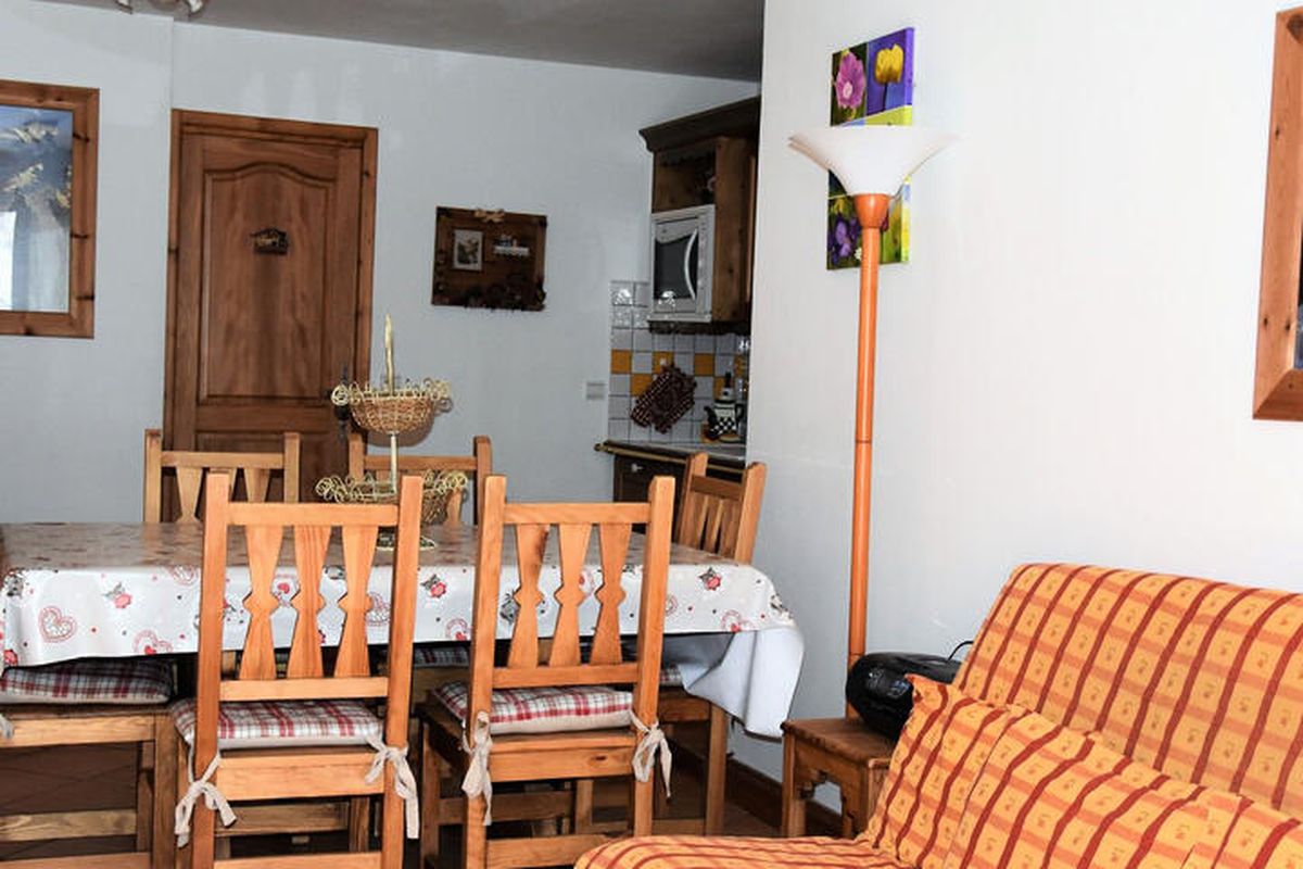 3 Pièces 6 Personnes