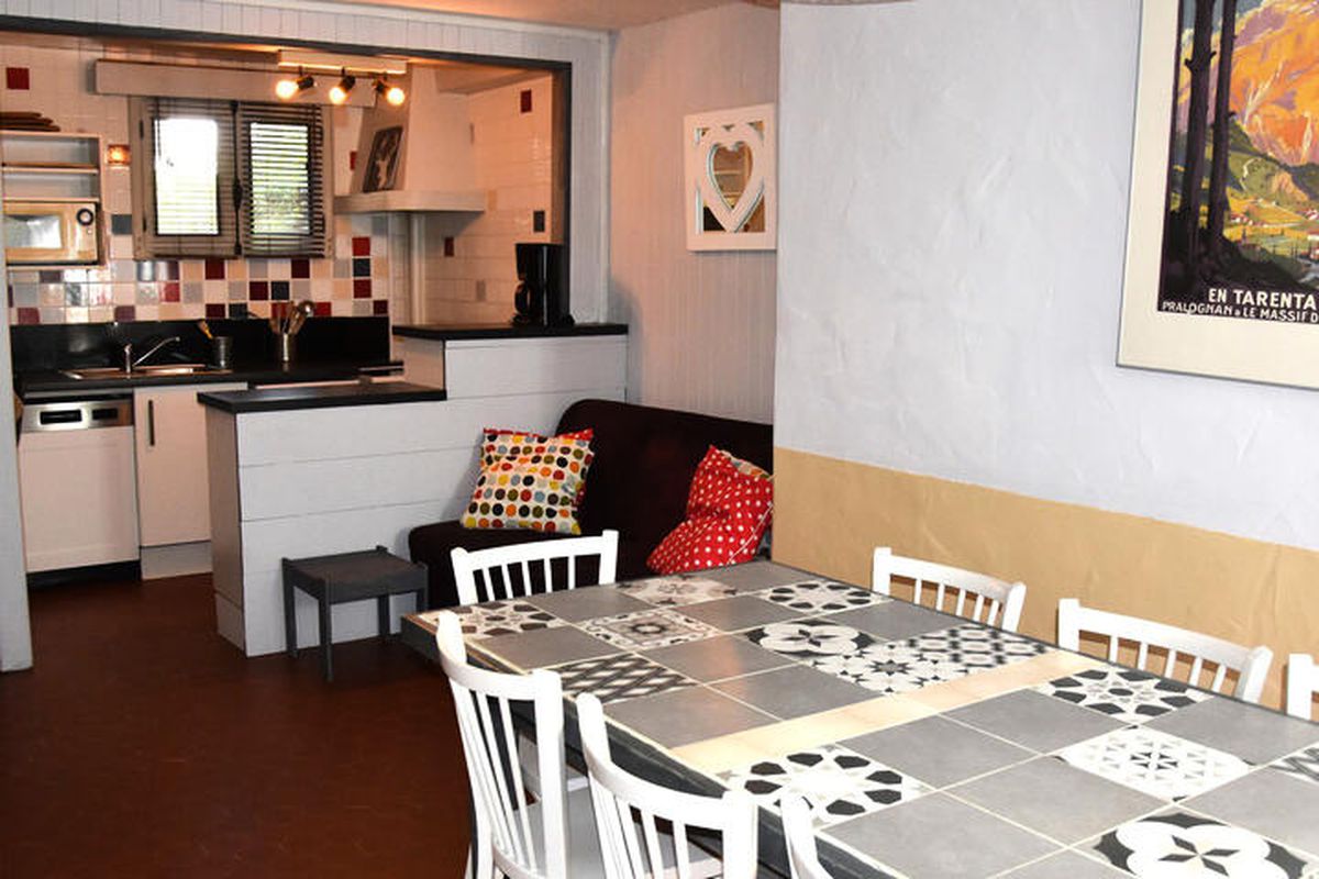 3 Pièces 6 Personnes