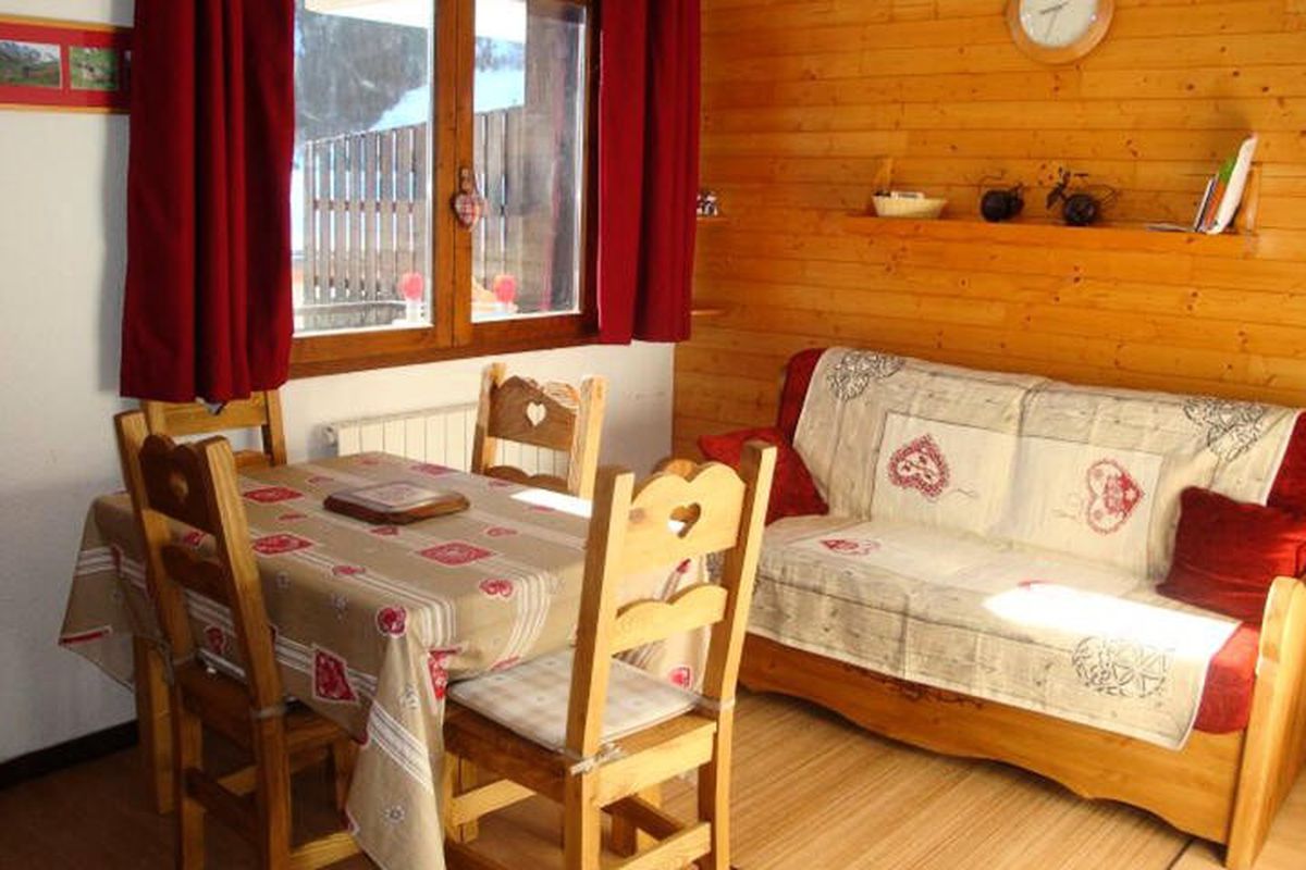 3 Pièces 6 Personnes